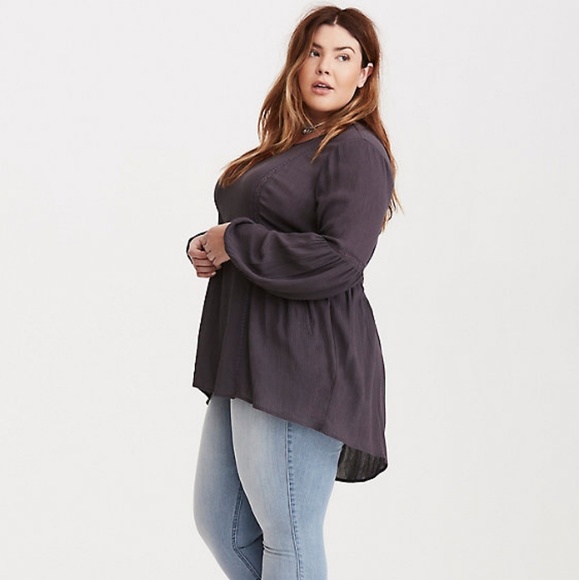 Torrid Size 1X (14/16) Lace Inset Cutout Blouse - Picture 2 of 5